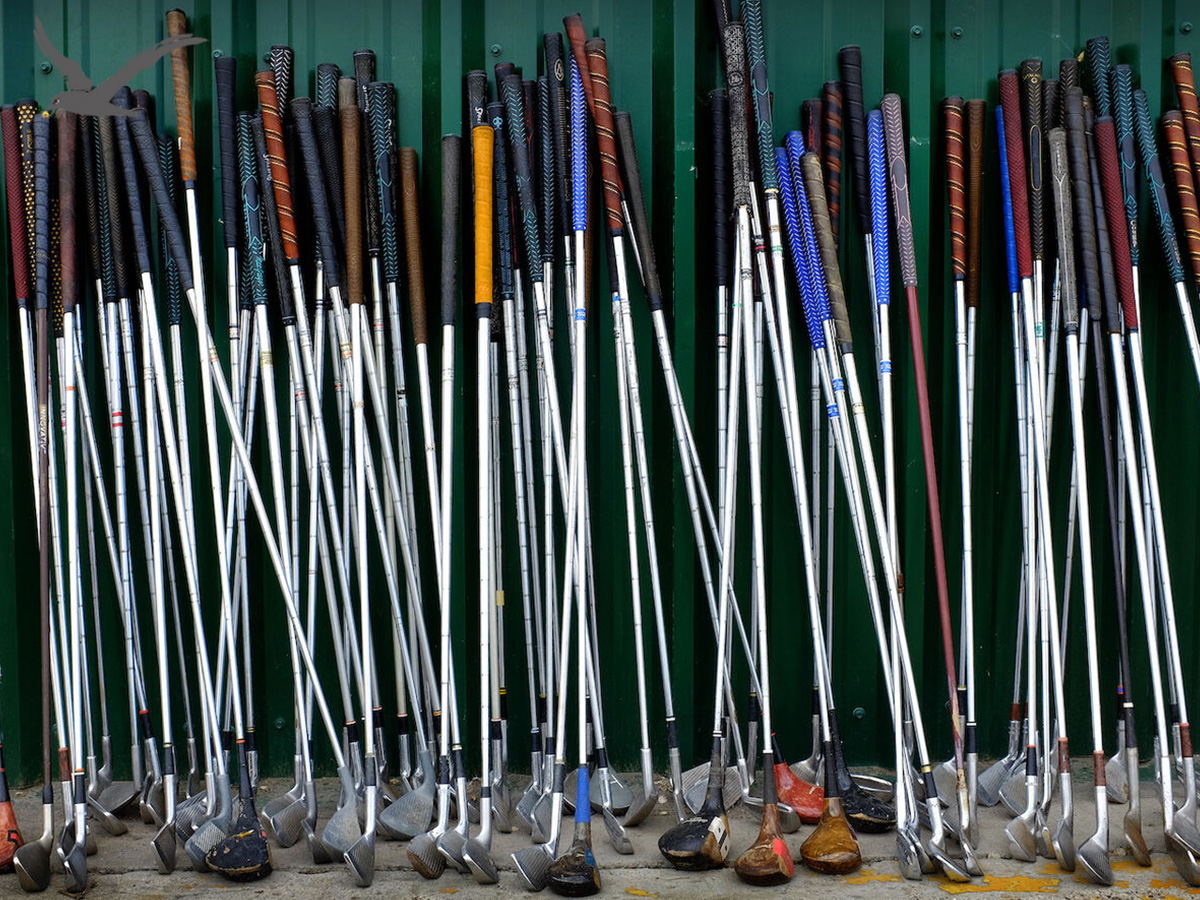 Ako zvoliť správny materiál golfového hriadeľa a tvrdosť triedy?